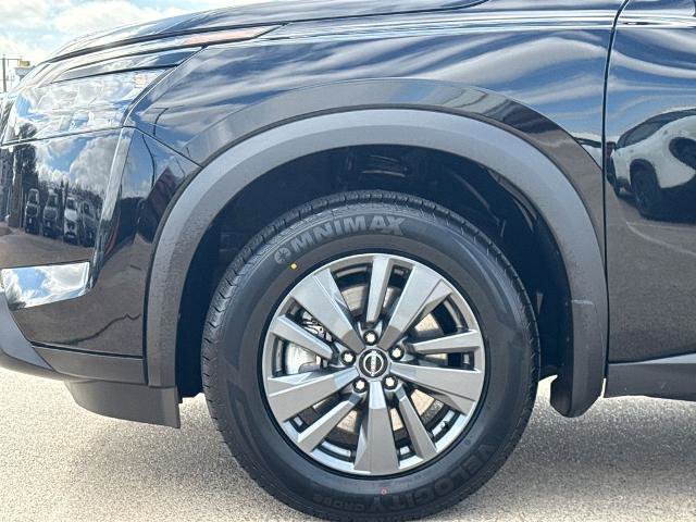 Certified 2024 Nissan Pathfinder S image 6
