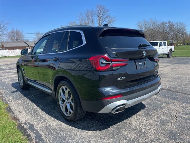 Used 2023 BMW X3 xDrive30i w/ Premium Essential Package AWD/4WD image 2
