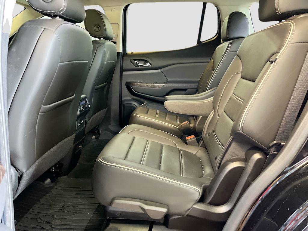 Used 2023 GMC Acadia Denali w/ Black Diamond Edition AWD/4WD image 24