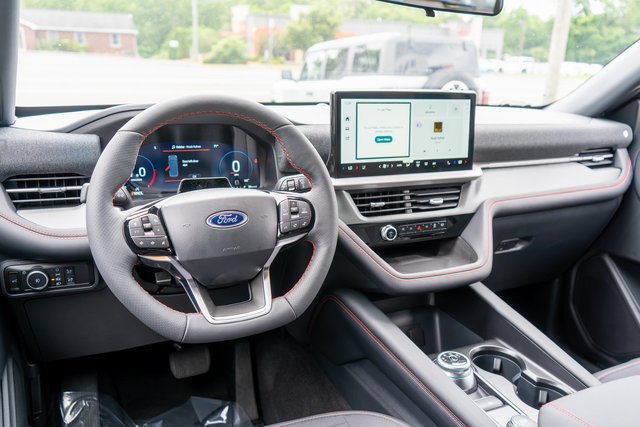 New 2026 Ford Explorer ST-Line AWD/4WD image 10