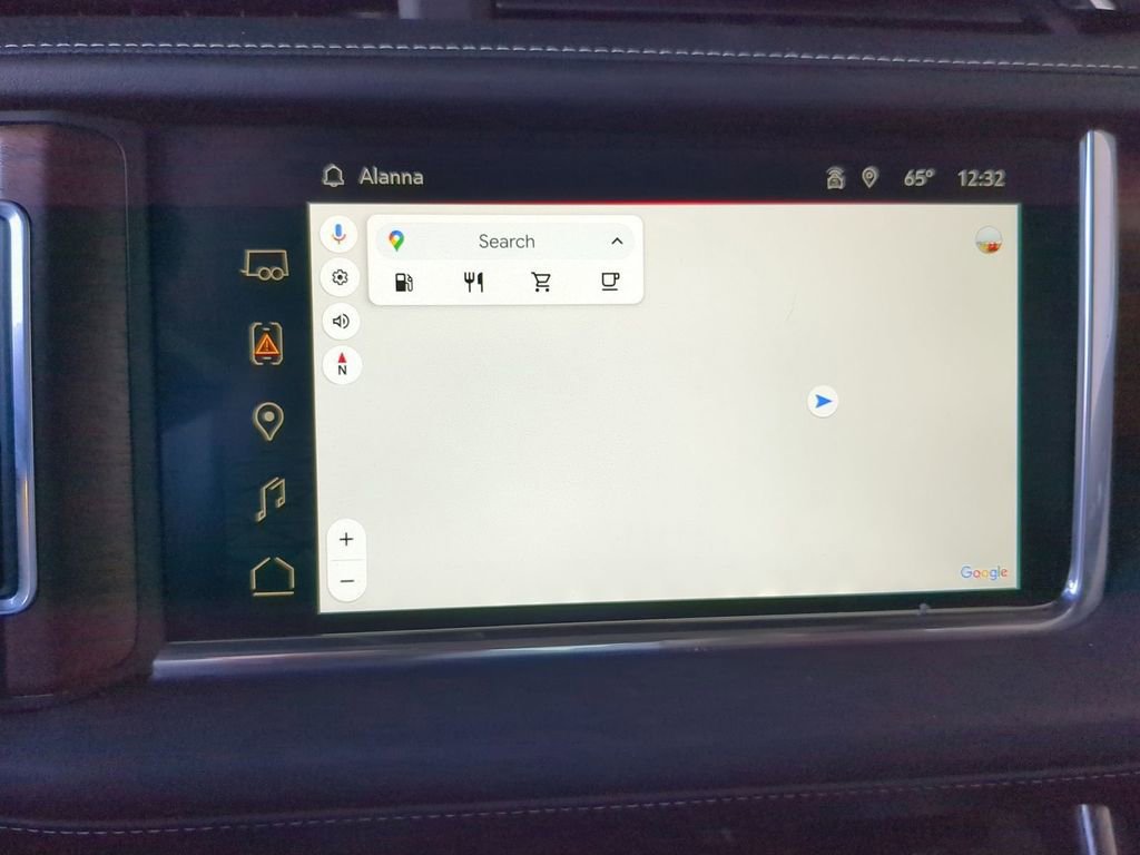 Used 2023 GMC Yukon Denali Ultimate image 15