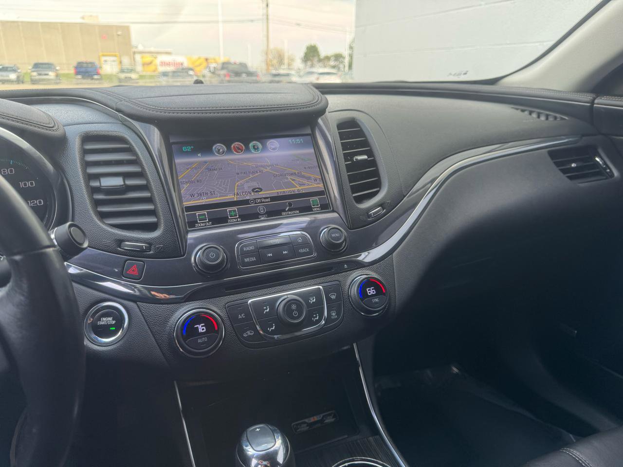 Used 2018 Chevrolet Impala Premier w/ Premier Confidence Package FWD image 5