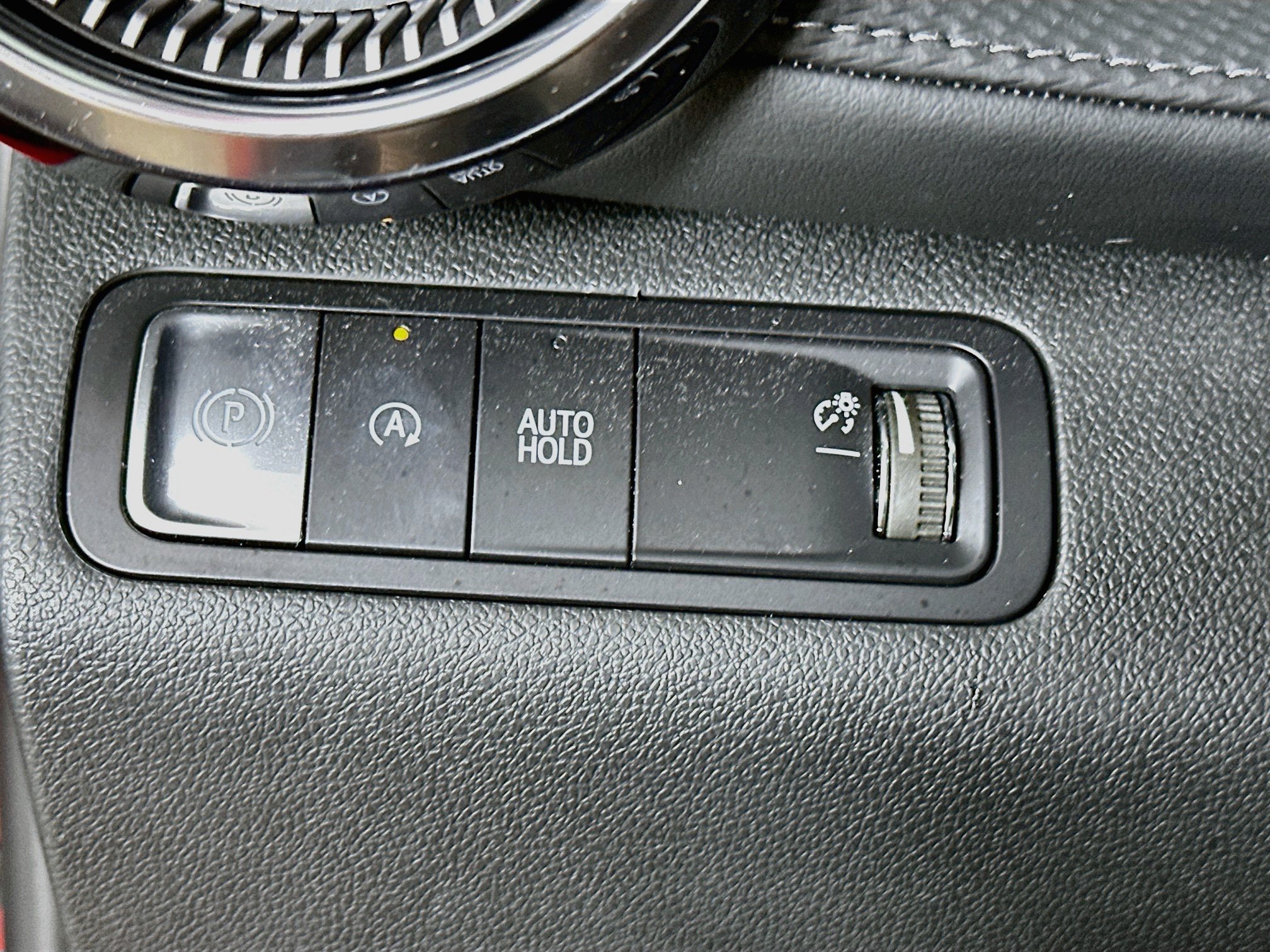 Used 2025 Chevrolet Equinox LT w/ Convenience Package II FWD image 17