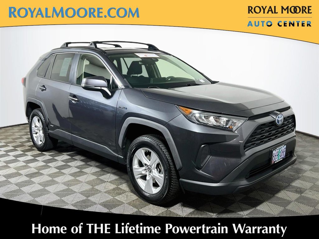 Certified 2020 Toyota RAV4 LE w/ Carpet Mat Package AWD/4WD image 1
