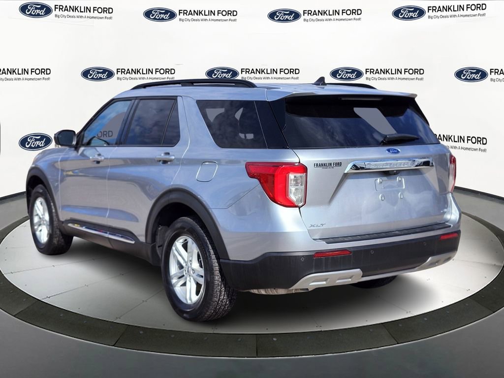 Certified 2023 Ford Explorer XLT w/ Equipment Group 202A image 3