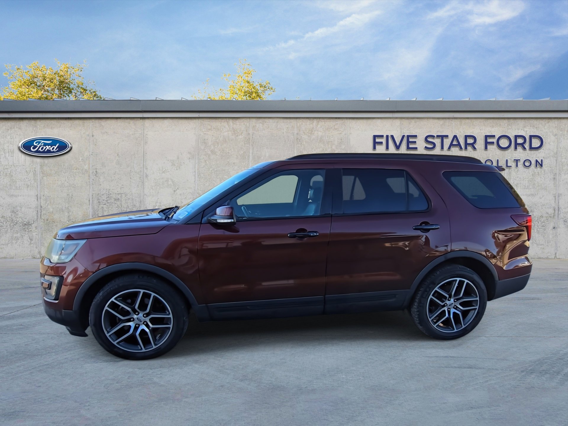 Used 2016 Ford Explorer Sport w/ Equipment Group 401A image 6