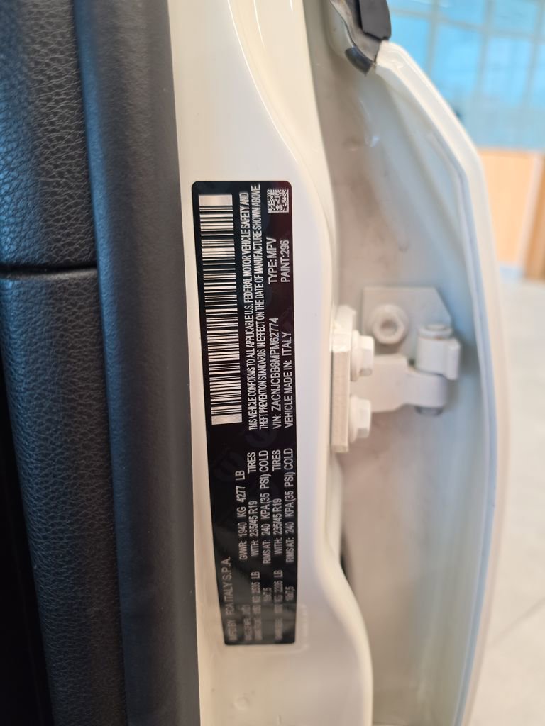 Used 2021 Jeep Renegade Latitude w/ Sun & Sound Group FWD image 39