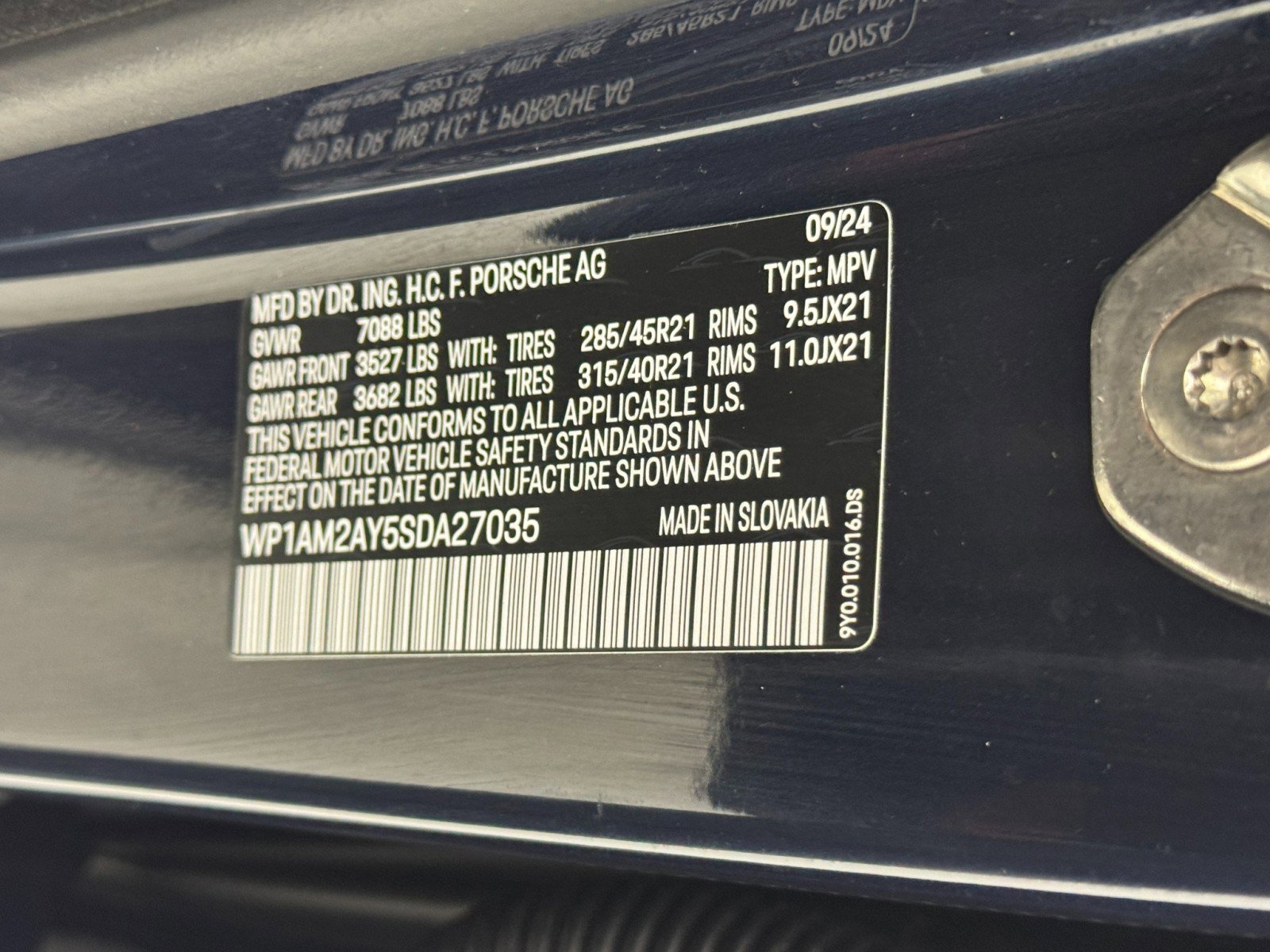 Used 2025 Porsche Cayenne Turbo image 53