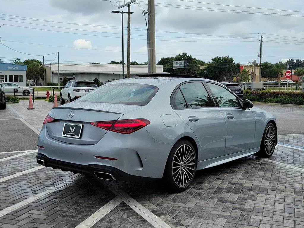 Used 2023 Mercedes-Benz C 300 Sedan image 5