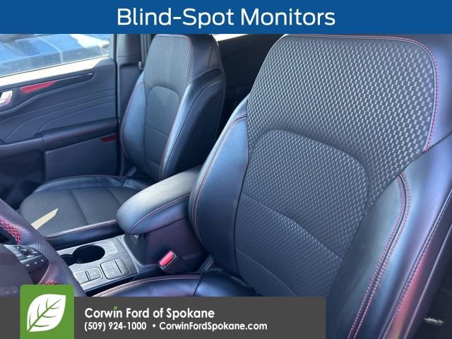 Used 2023 Ford Escape ST-Line w/ Equipment Group 301A image 2