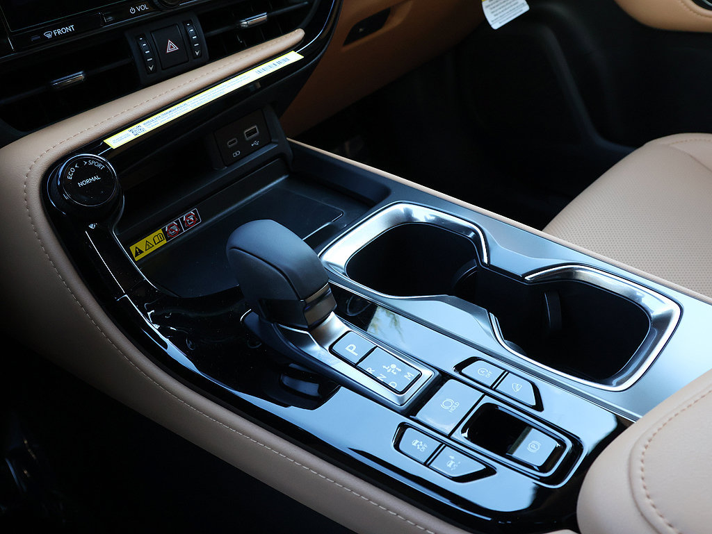 New 2026 Lexus NX 350 AWD w/ Accessory Package (2T) image 23