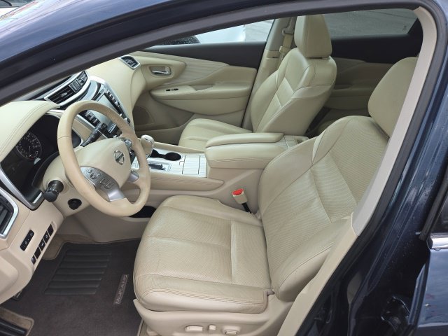 Used 2015 Nissan Murano Platinum w/ Platinum Technology Package FWD image 11