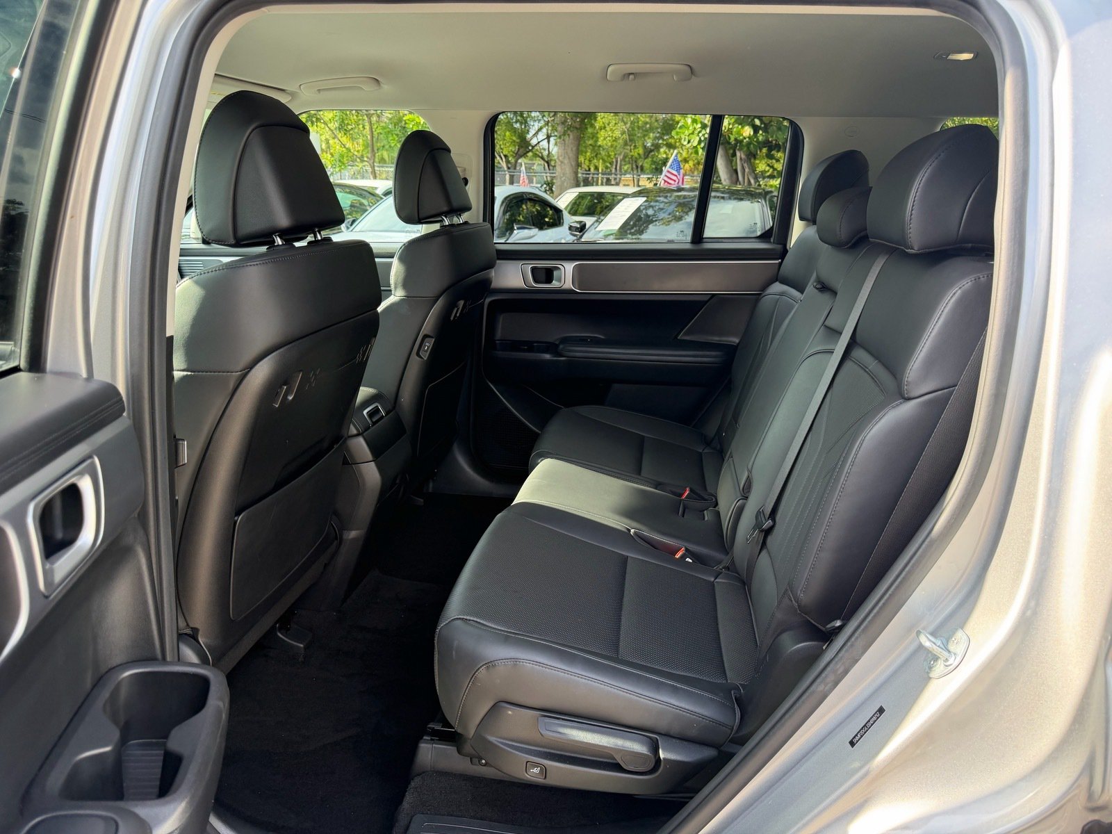 Used 2025 Hyundai Santa Fe SEL AWD/4WD image 13