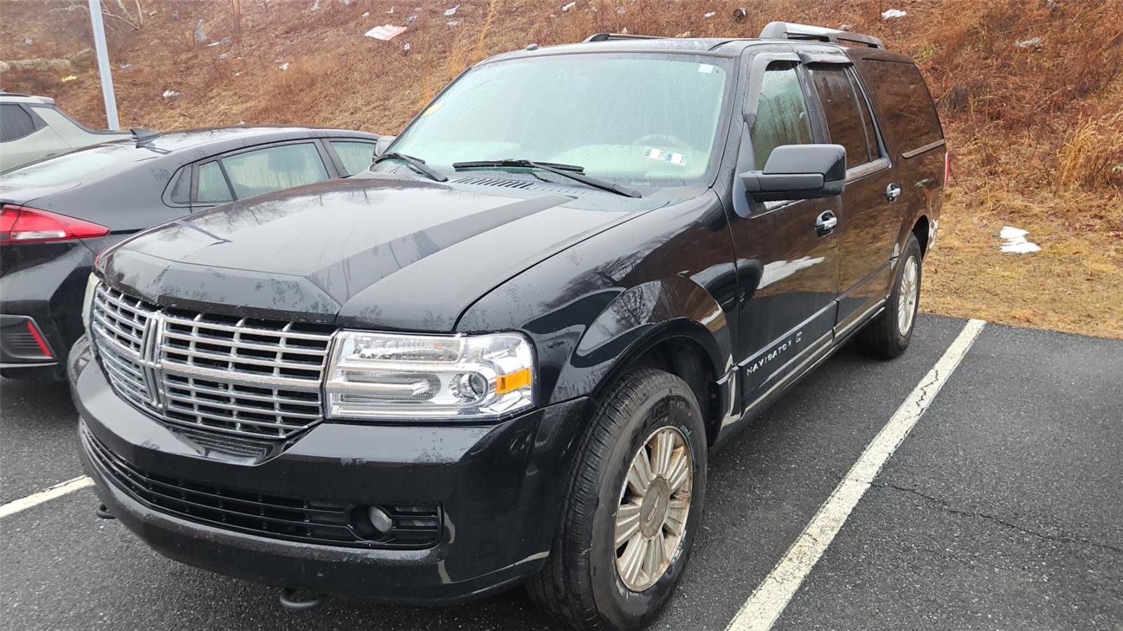 Used 2008 Lincoln Navigator L 4WD image 3