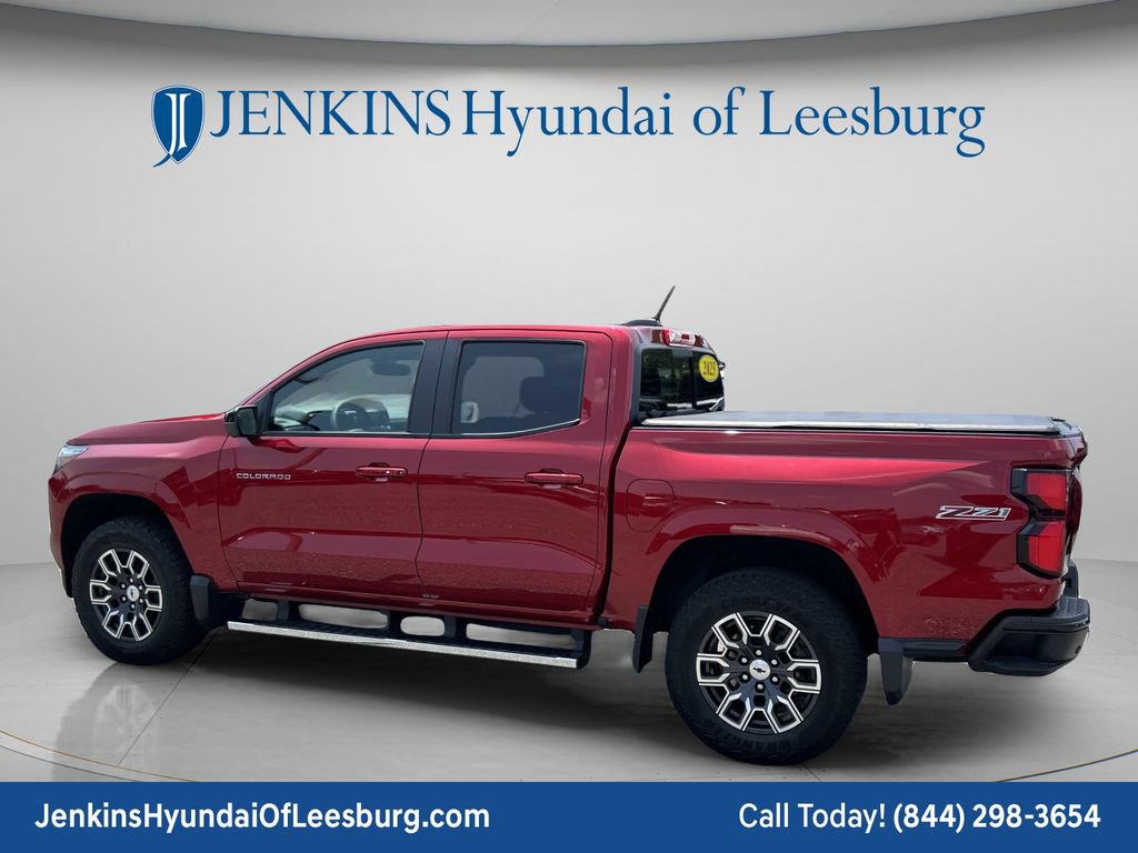 Used 2023 Chevrolet Colorado Z71 w/ Z71 Convenience Package 2 AWD/4WD image 8