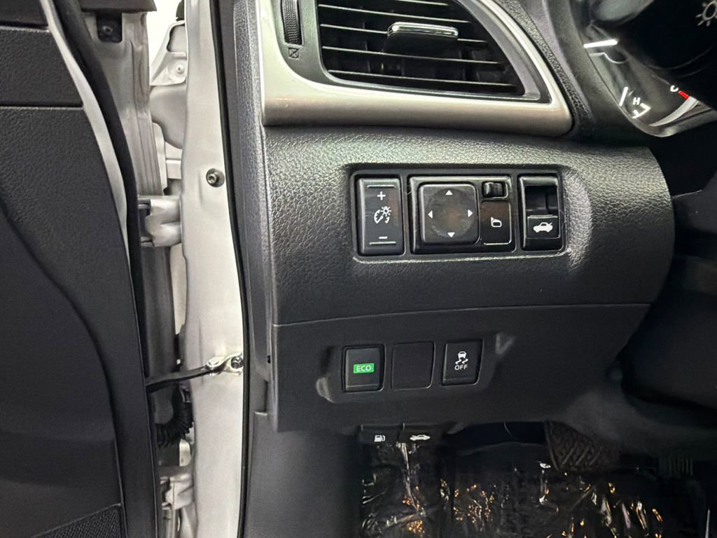 Used 2019 Nissan Sentra SV image 29