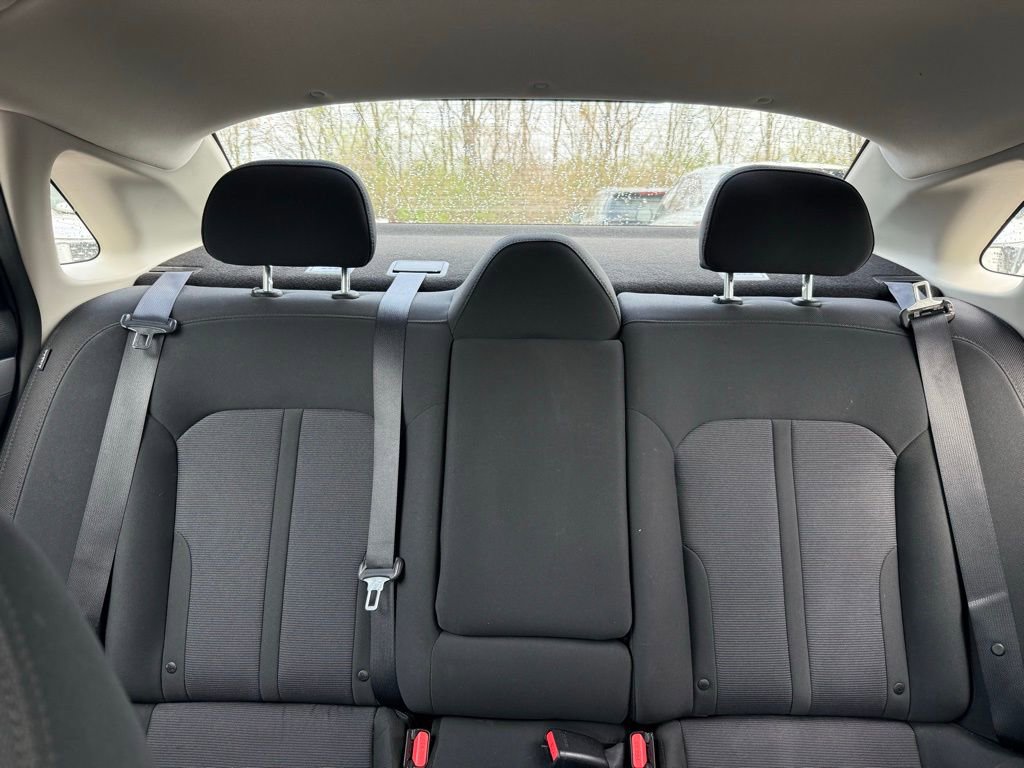 Used 2022 Kia K5 LXS image 36