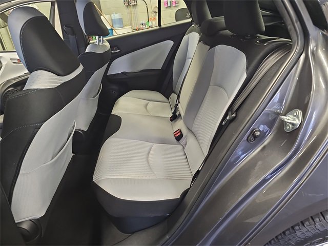 Used 2017 Toyota Prius Three image 14