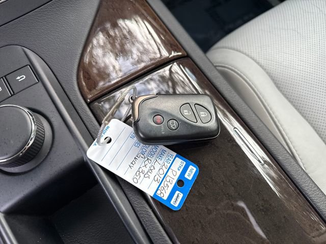 Used 2013 Lexus RX 350 AWD w/ Premium Pkg image 29