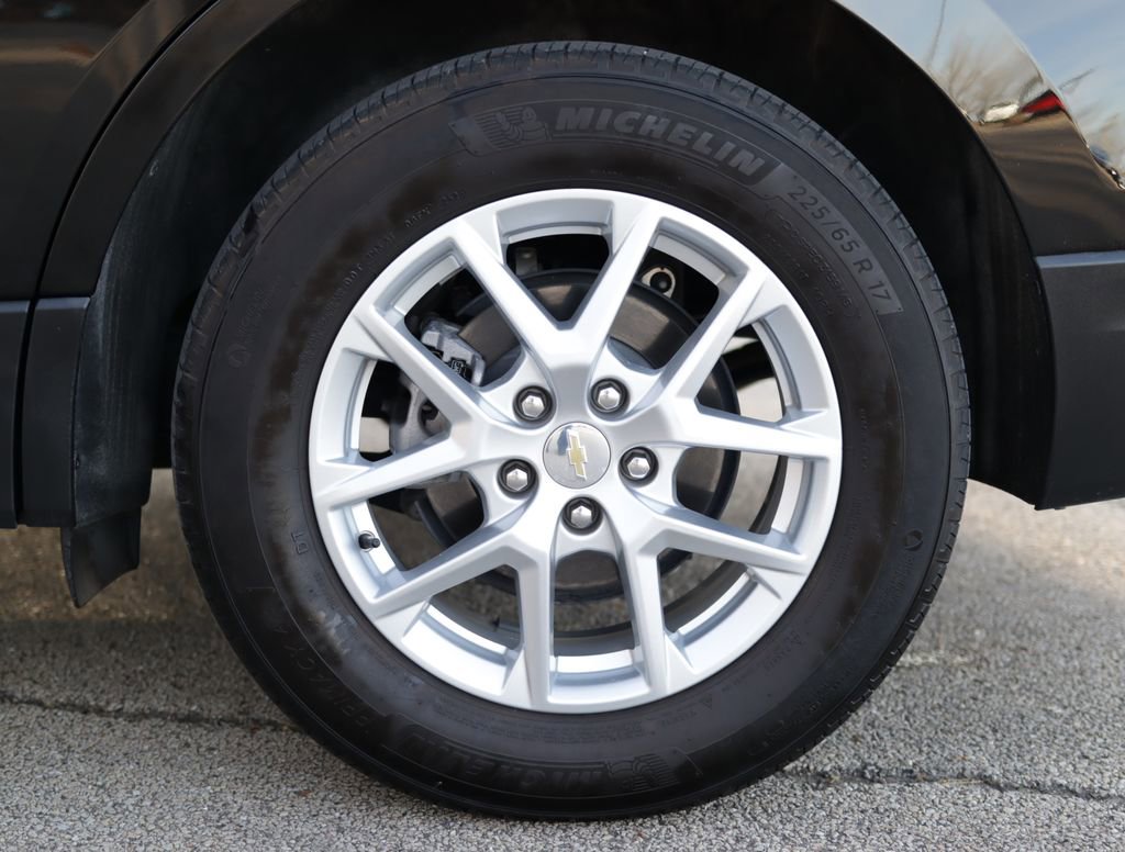 Used 2024 Chevrolet Equinox LT w/ LPO, Floor Liner Package image 34