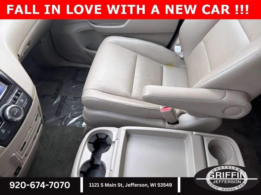 Used 2015 Honda Odyssey Touring Elite image 32