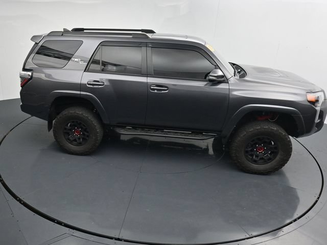 Used 2022 Toyota 4Runner TRD Off-Road Premium w/ Moonroof Package AWD/4WD image 31