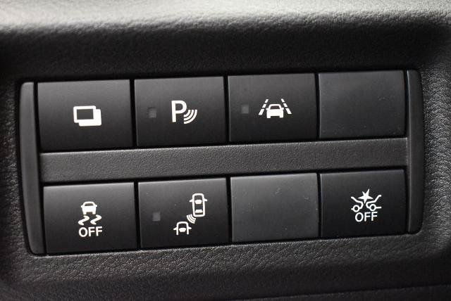 Certified 2025 Nissan Kicks Play S FWD image 15