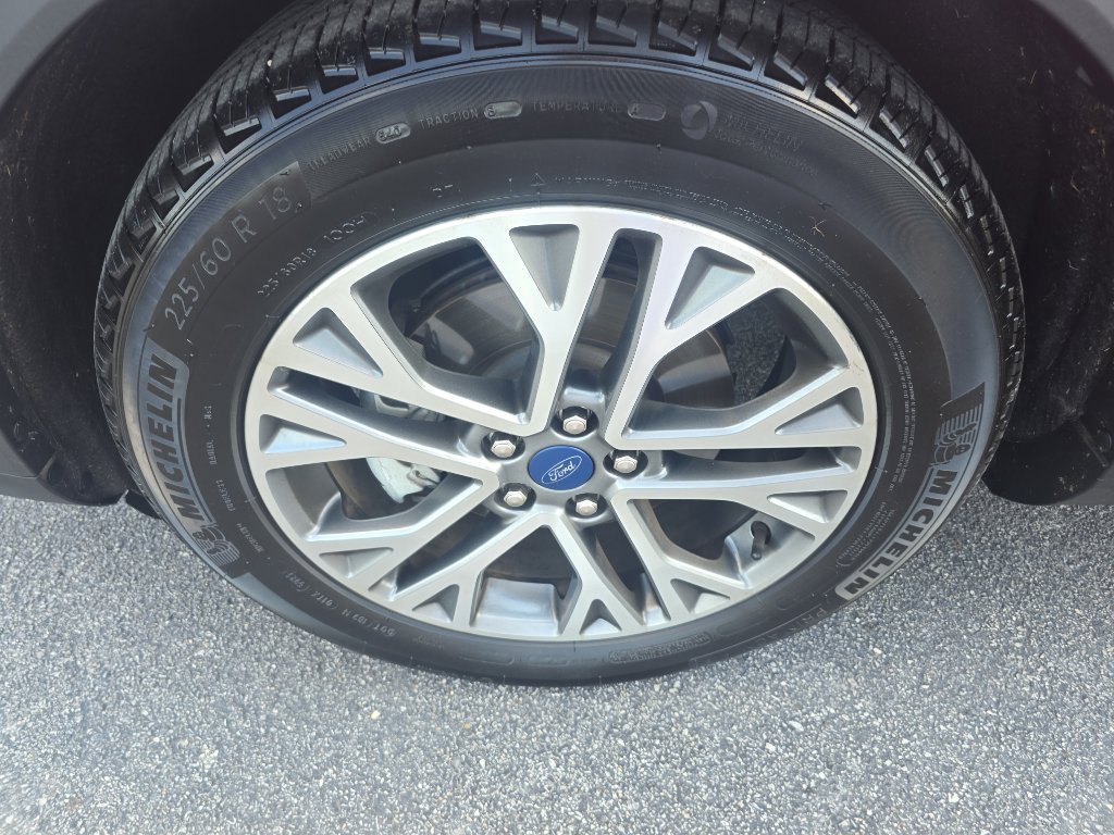 Used 2022 Ford Escape SEL image 29