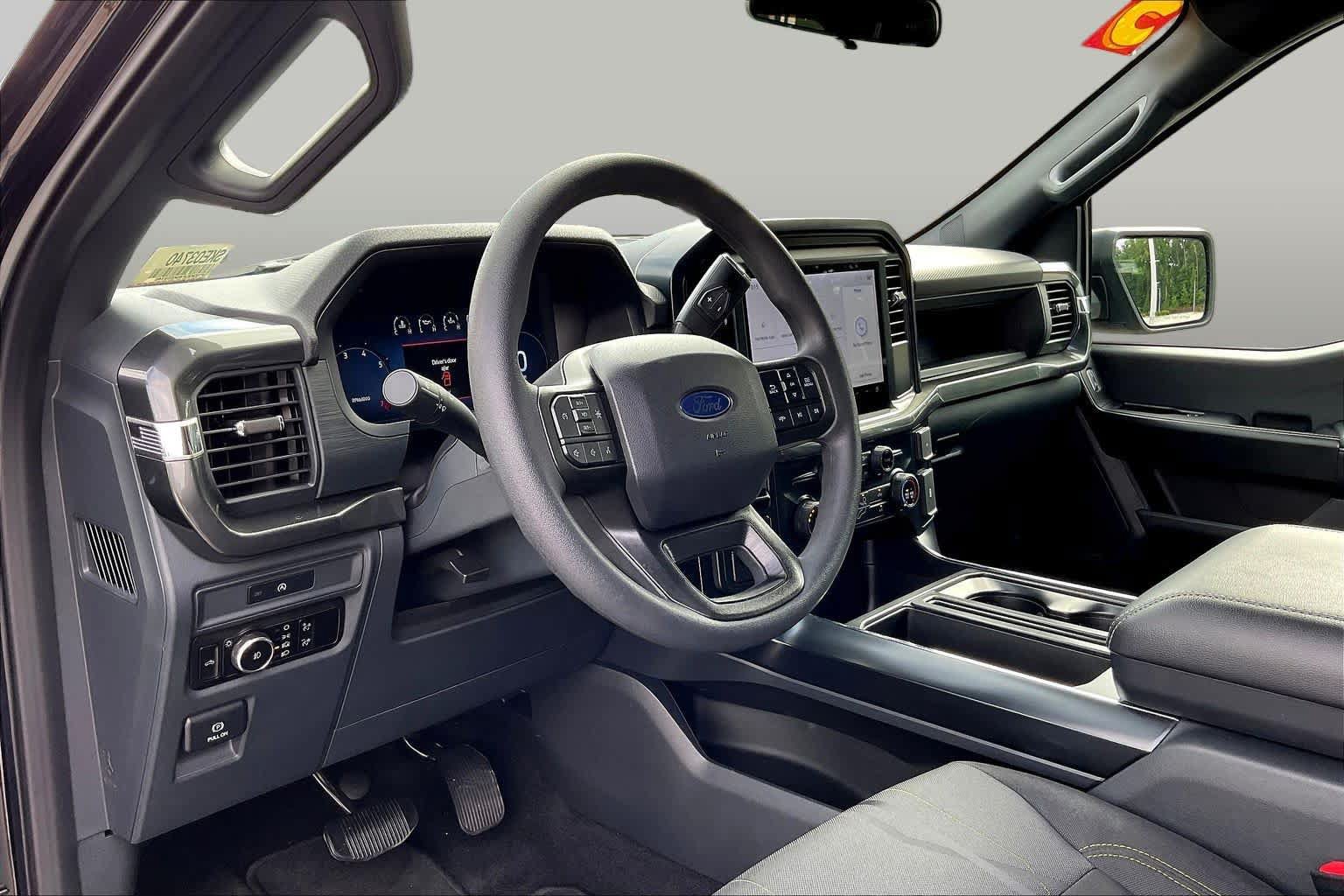 Used 2025 Ford F150 STX w/ Equipment Group 200A AWD/4WD image 45