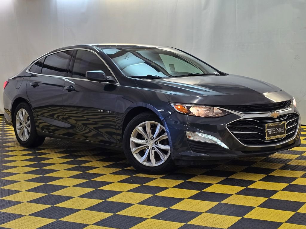 Used 2020 Chevrolet Malibu LT image 1