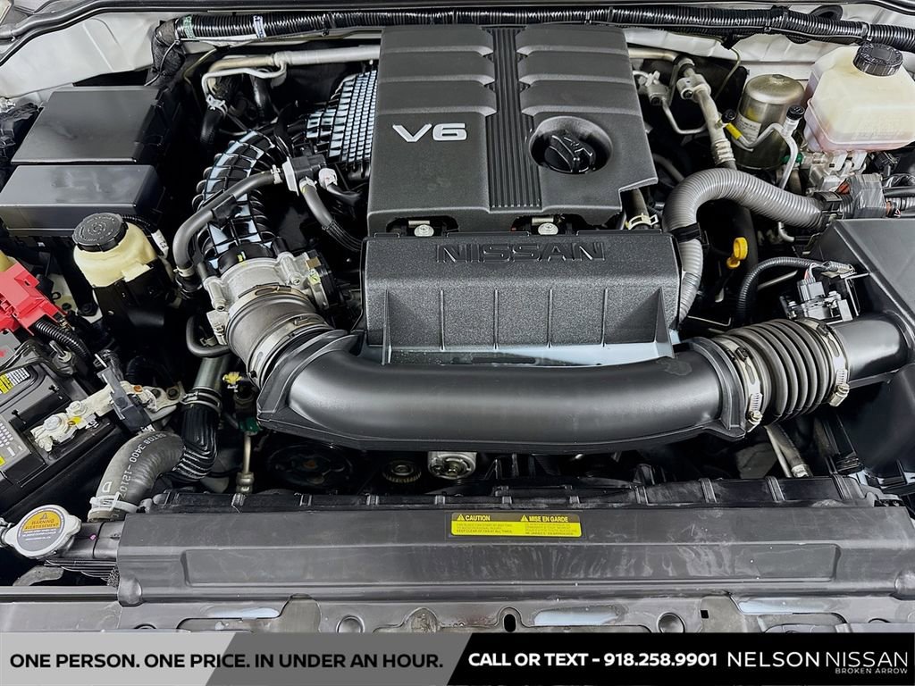 Used 2021 Nissan Frontier PRO-4X w/ Pro-4x Utility Package AWD/4WD image 31