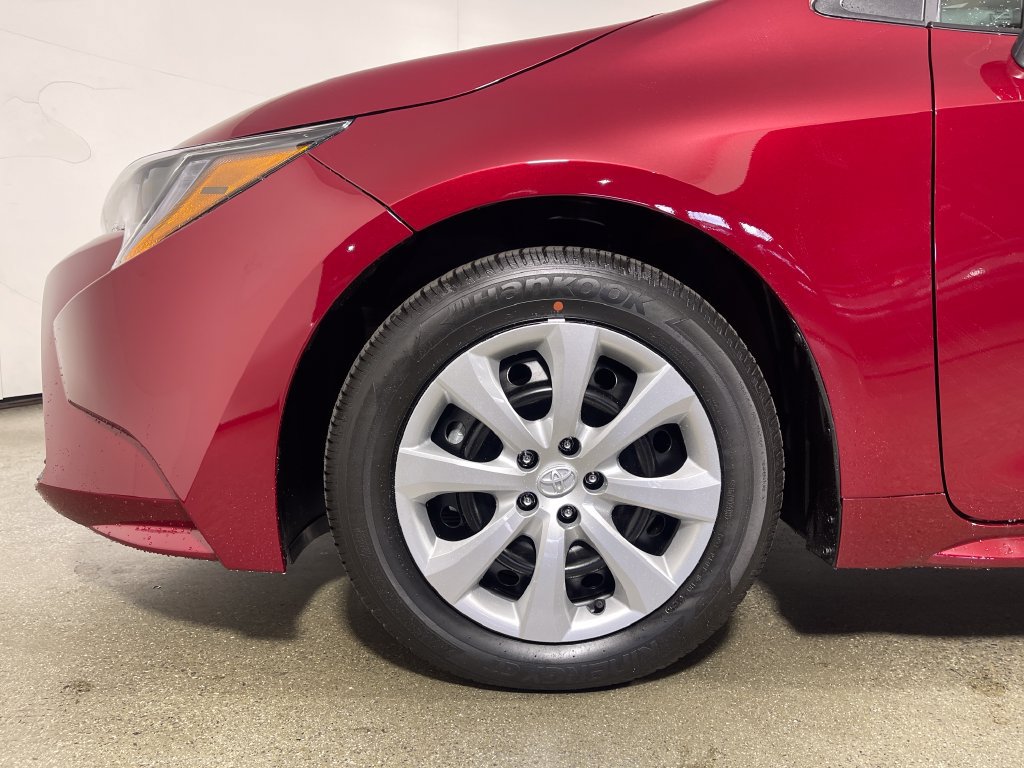 New 2027 Toyota Corolla LE FWD image 11