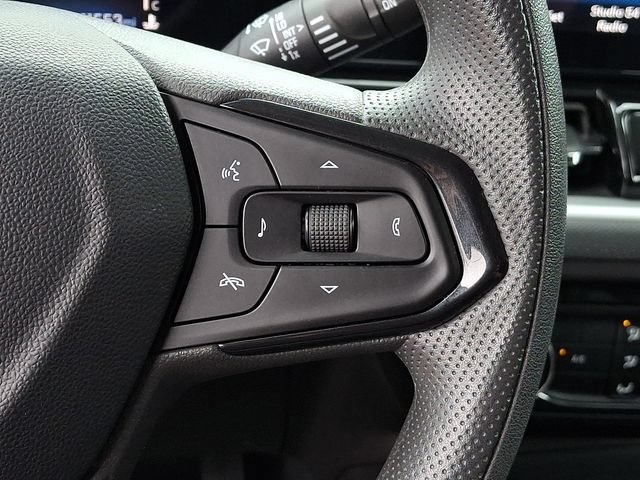 Used 2024 Chevrolet TrailBlazer LT FWD image 32