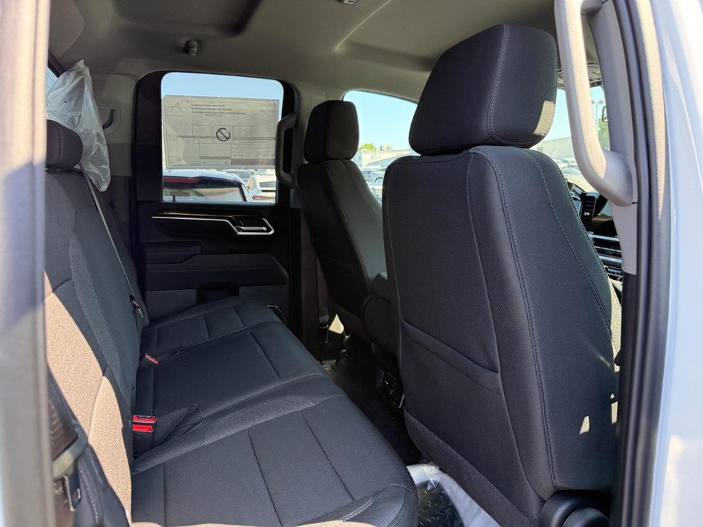 New 2026 GMC Sierra 2500 SLE AWD/4WD image 5