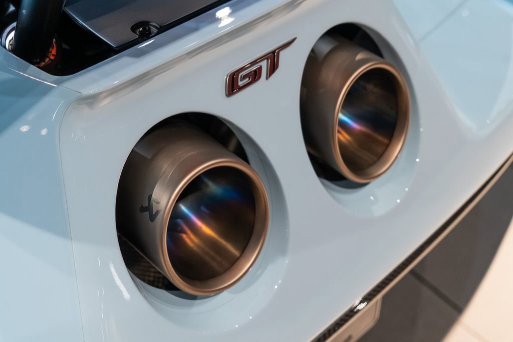 Used 2020 Ford GT Heritage Edition image 27