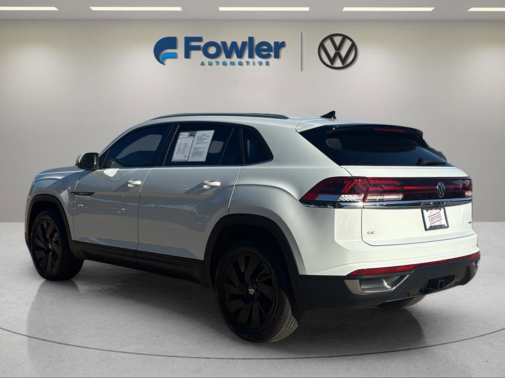Used 2025 Volkswagen Atlas Cross Sport SE AWD/4WD image 5
