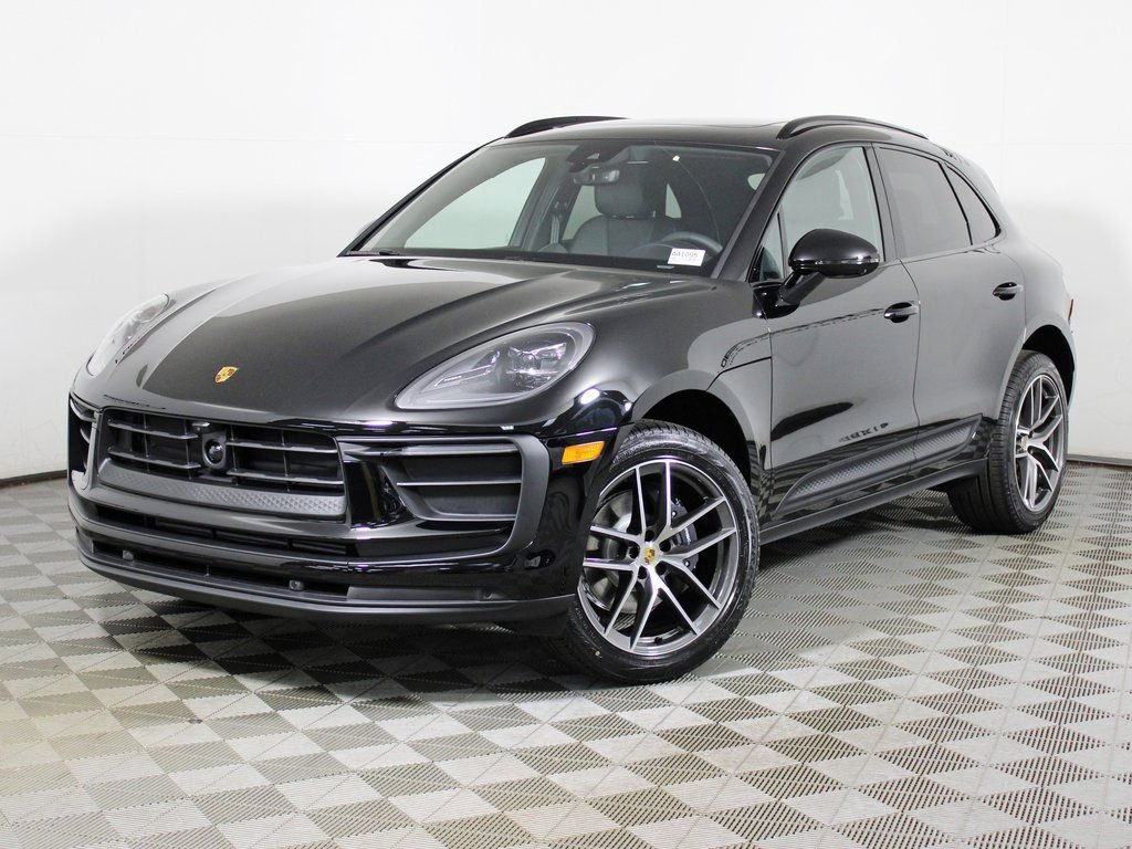 Certified 2026 Porsche Macan image 1