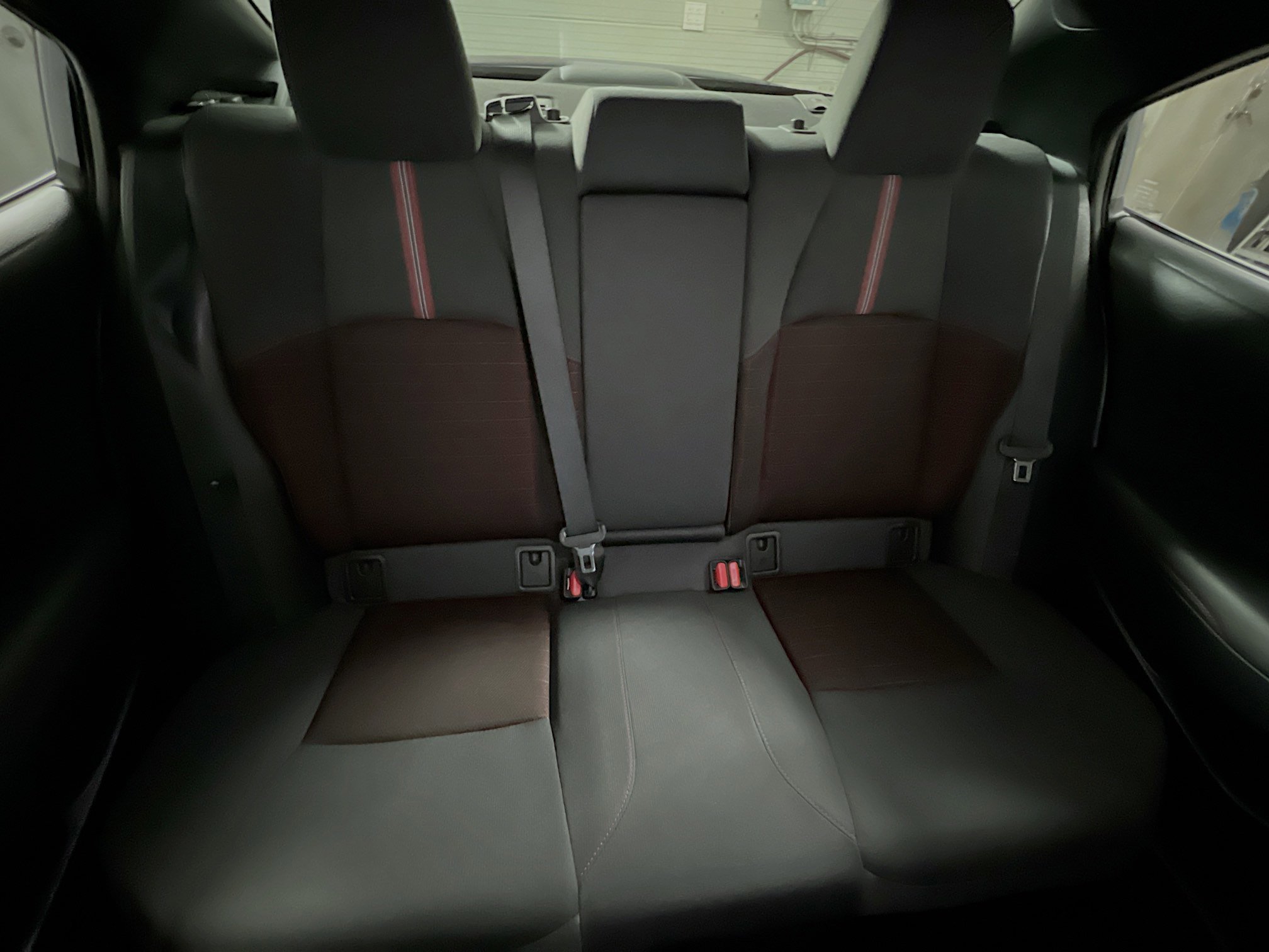 Used 2025 Toyota Corolla SE image 32