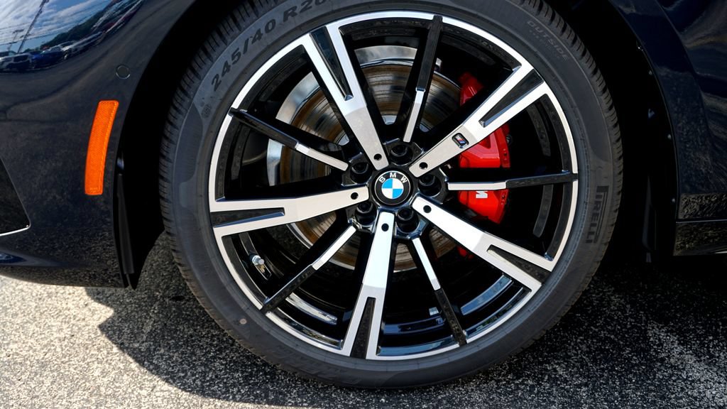 New 2027 BMW 530i xDrive w/ M Sport Package AWD/4WD image 3