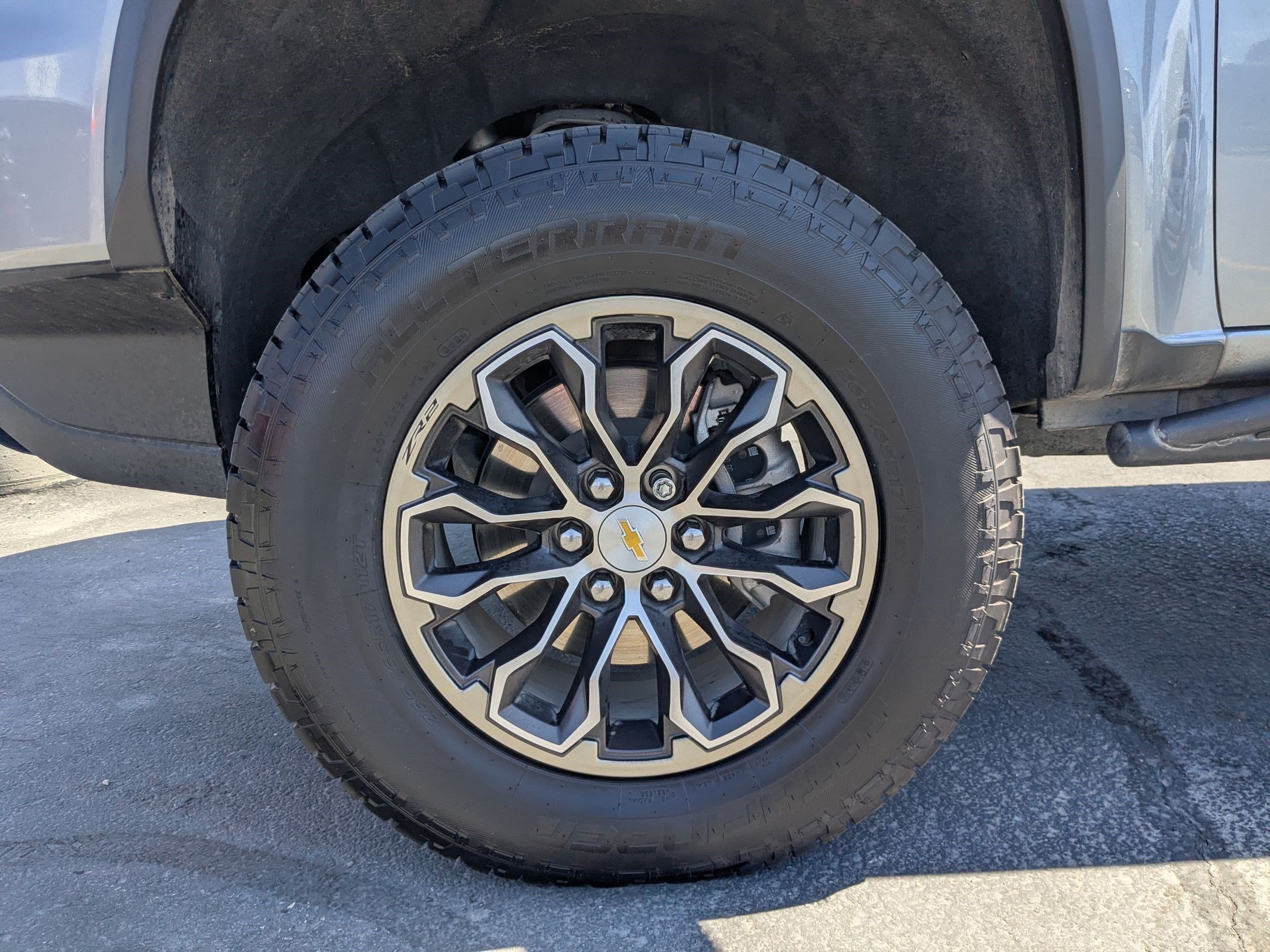 Used 2022 Chevrolet Colorado ZR2 AWD/4WD image 35
