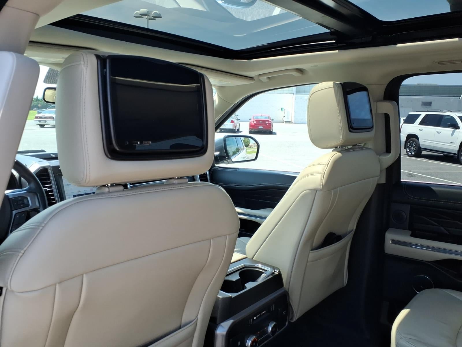 Used 2020 Ford Expedition Platinum AWD/4WD image 18