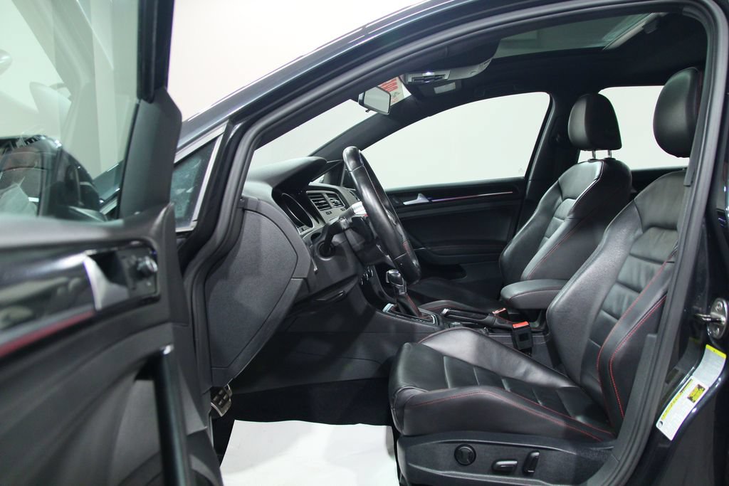 Used 2016 Volkswagen GTI 4-Door FWD image 4