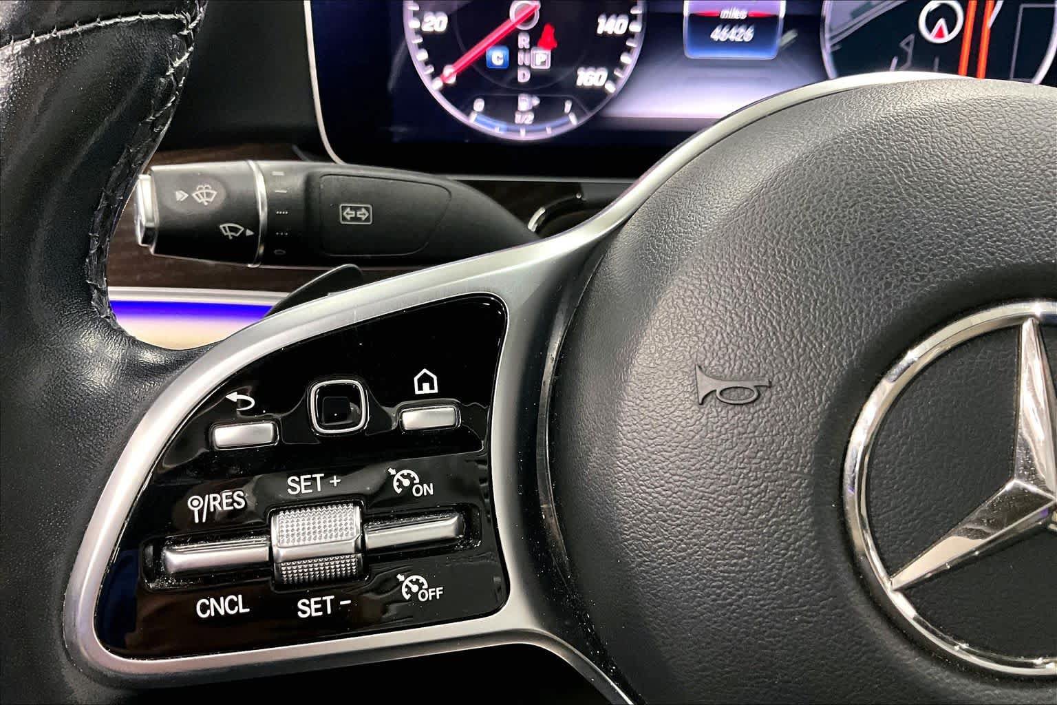 Used 2020 Mercedes-Benz E 350 Sedan image 23