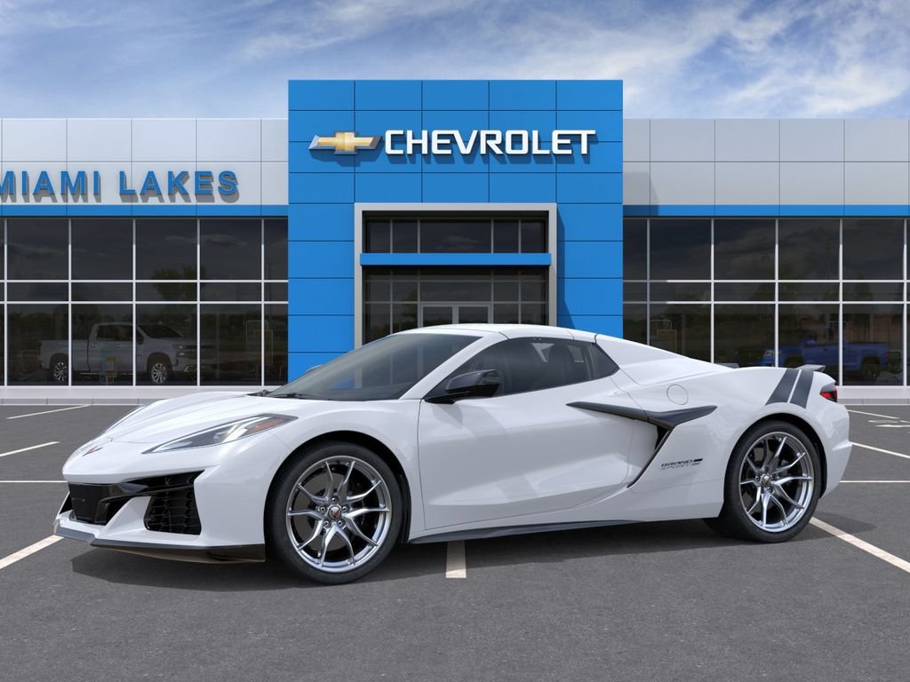 New 2027 Chevrolet Corvette Grand Sport w/ Z52 Sport Performance Package RWD image 2