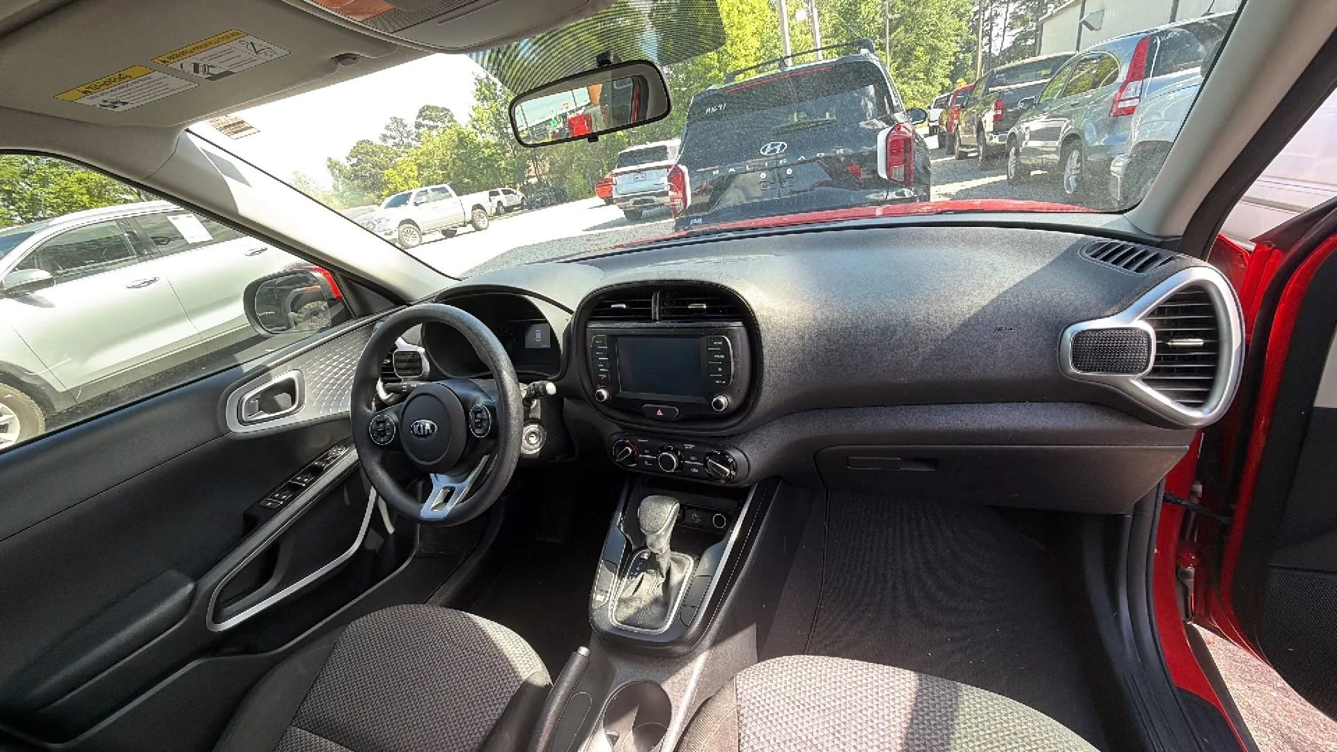Used 2021 Kia Soul LX FWD image 9