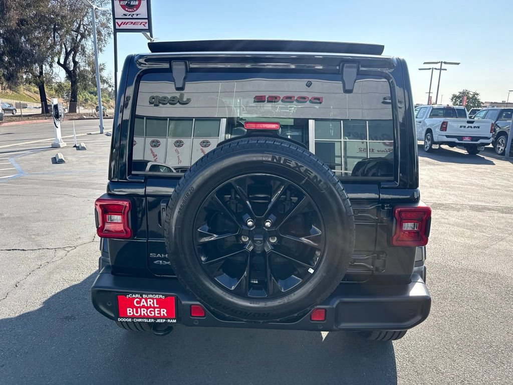 Certified 2025 Jeep Wrangler Unlimited Sahara w/ Safety Group AWD/4WD image 6