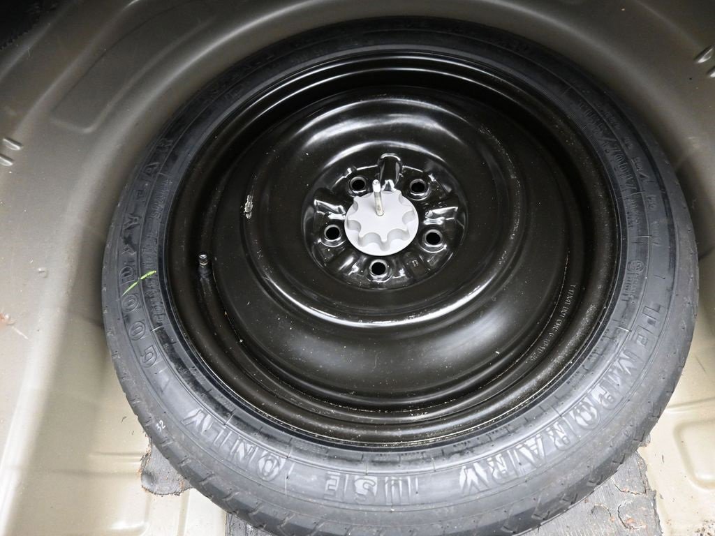 Used 2011 Toyota Camry SE image 23