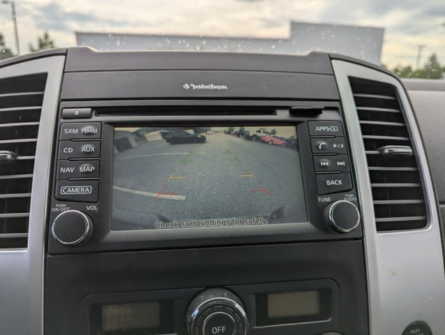 Used 2015 Nissan Frontier PRO-4X AWD/4WD image 18