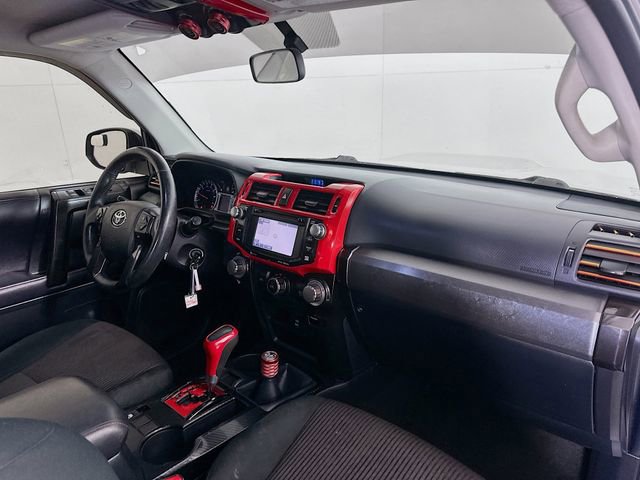 Used 2018 Toyota 4Runner TRD Off-Road w/ TRD Performance Package image 27