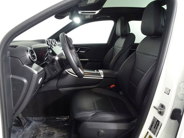 Used 2024 Mercedes-Benz GLC 300 image 11